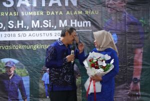 Perpisahan Dengan BKSDA Riau, Suharyono Menangis Haru