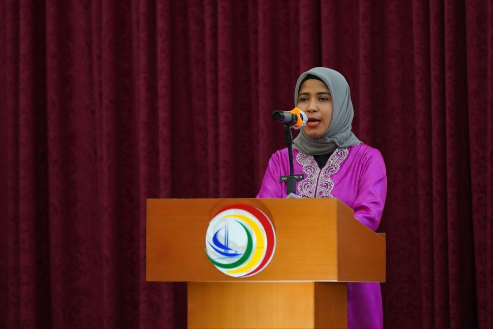 Direktur RSUD AA memulai proyek perubahan SIFARMAA untuk mempermudah pendataan farmasi.