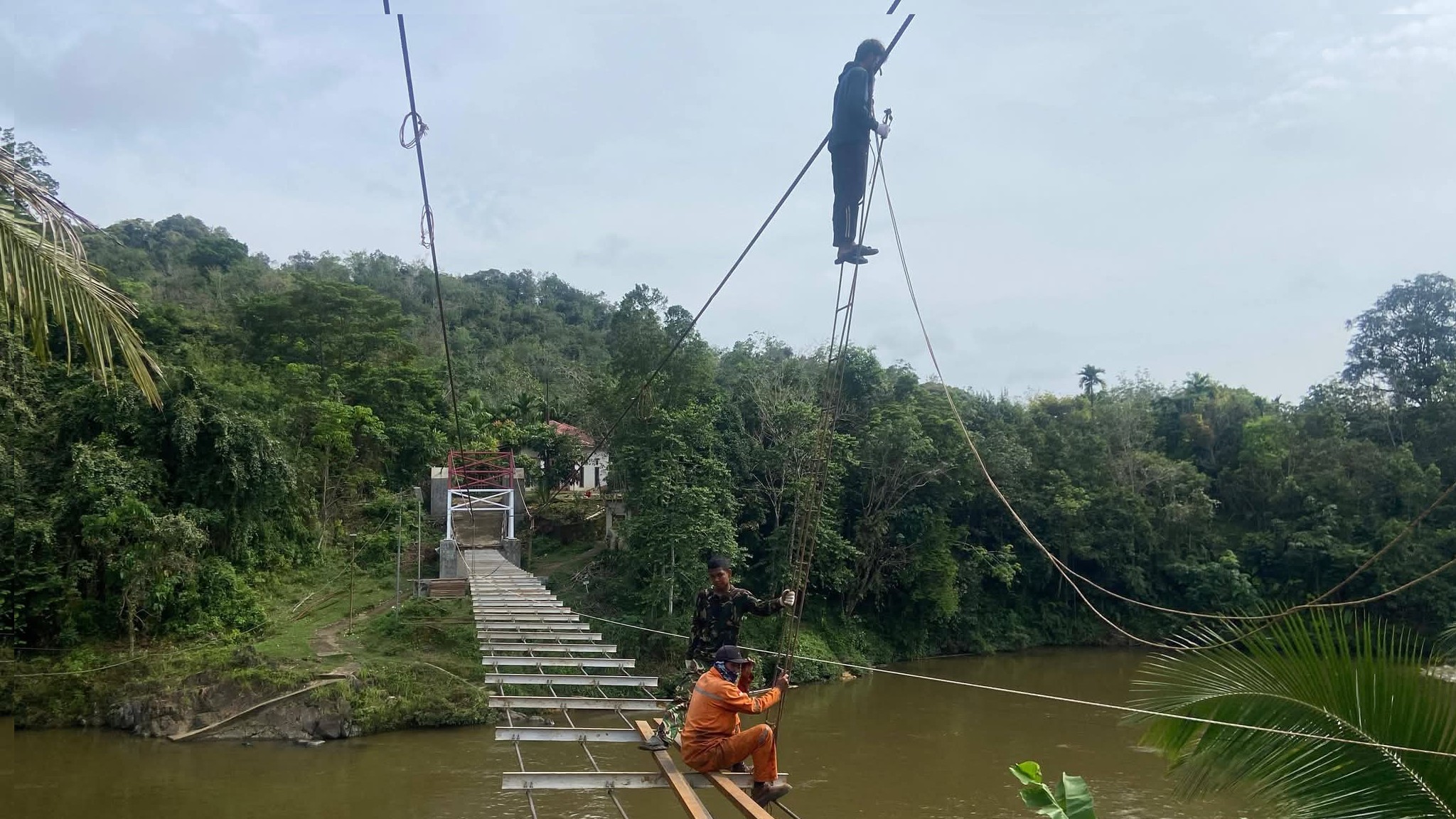 Akses Transportasi Aman dan Permanen, Jembatan Gajah Bertalut Segera Dinikmati