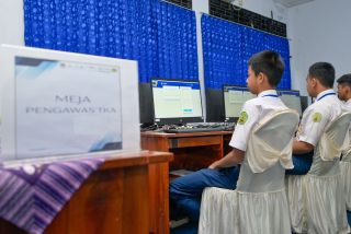 Sanksi Tanpa Ampun, Mendikdasmen Bakal Blacklist Pengawas TKA yang Curang