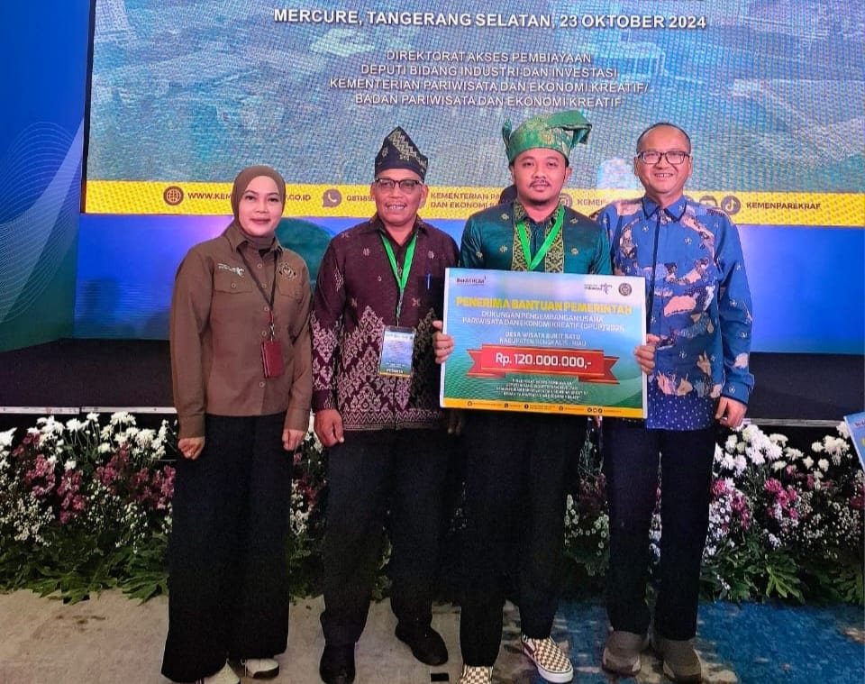 Desa Wisata Bukit Batu Terima Bantuan DPUP Rp120 juta dari Kemenparekraf