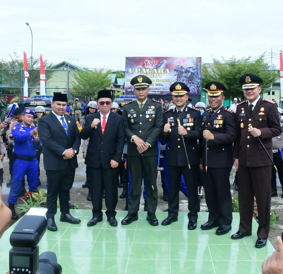 PJs Bupati Bengkalis Ikuti Upacara HUT ke-79 TNI di Makodim 0303/Bengkalis