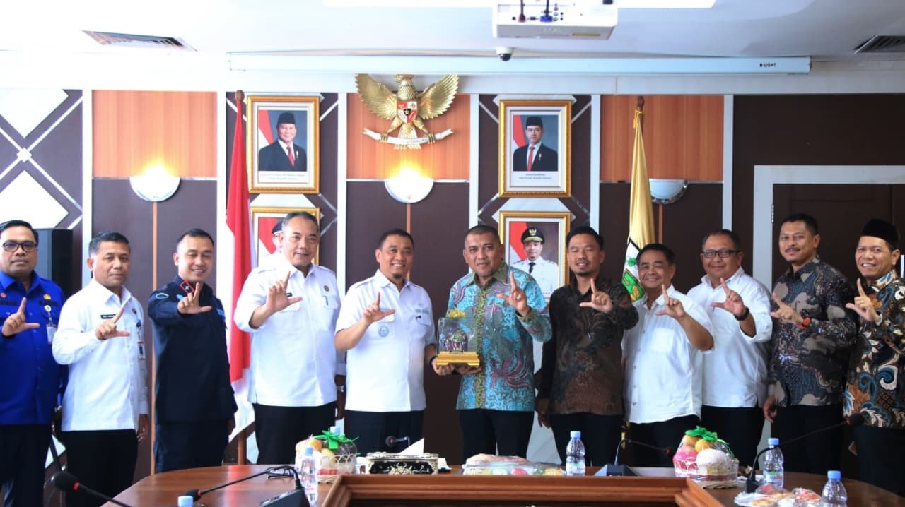 Pemkab Karimun Belajar Kelola Sampah ke Pekanbaru